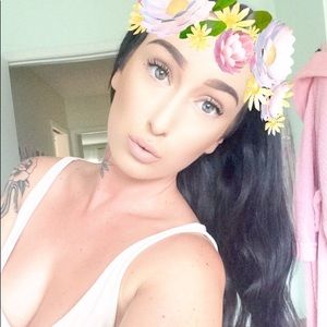 Meet your Posher, Jasmine